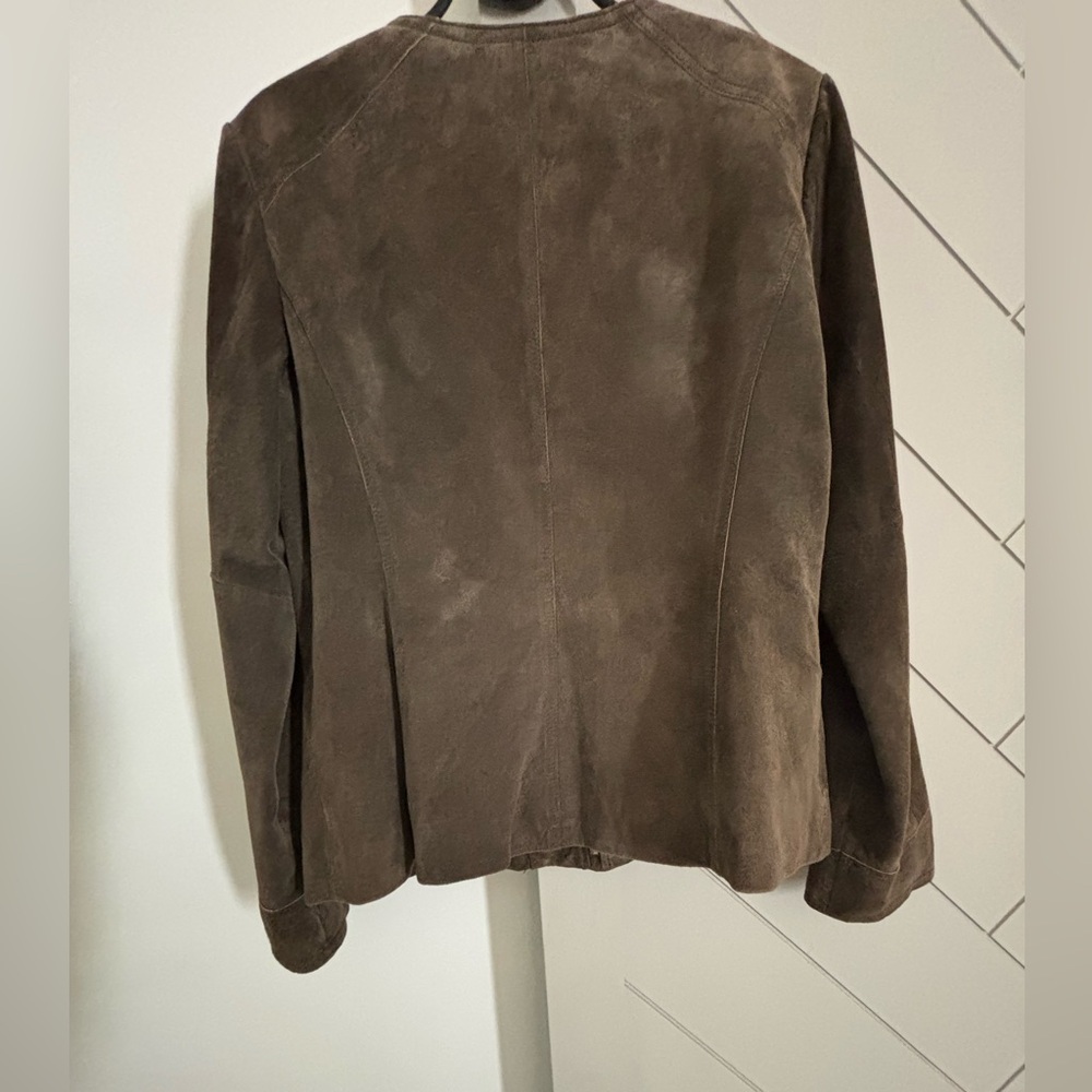 Genuine Leather jacket with round neck zip up size Medium - Picture 5 of 6